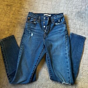 Levi’s Women’s Wedgie Straight